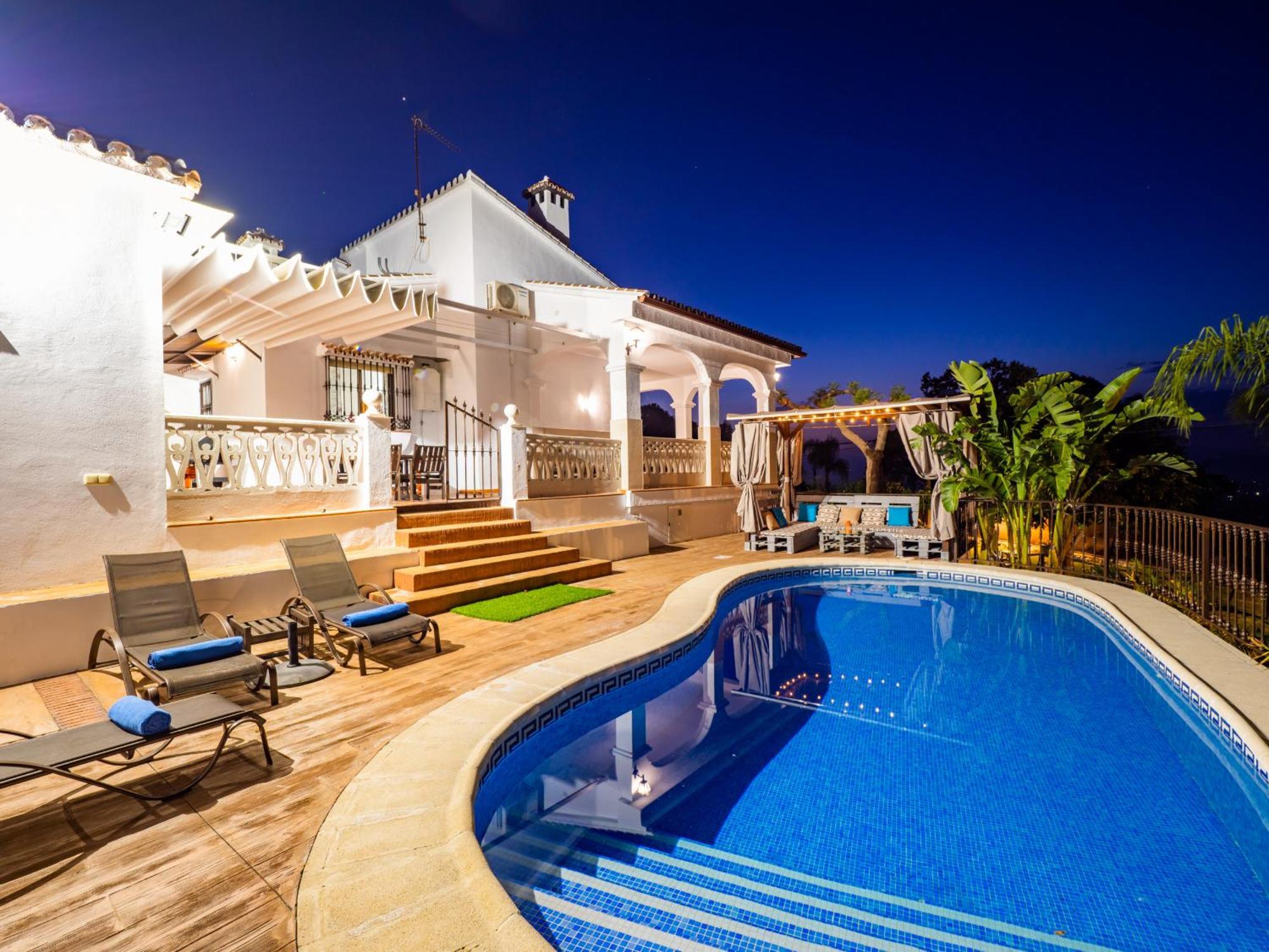 Cubo'S Villa Esmeralda Альхаурин-эль-Гранде Экстерьер фото